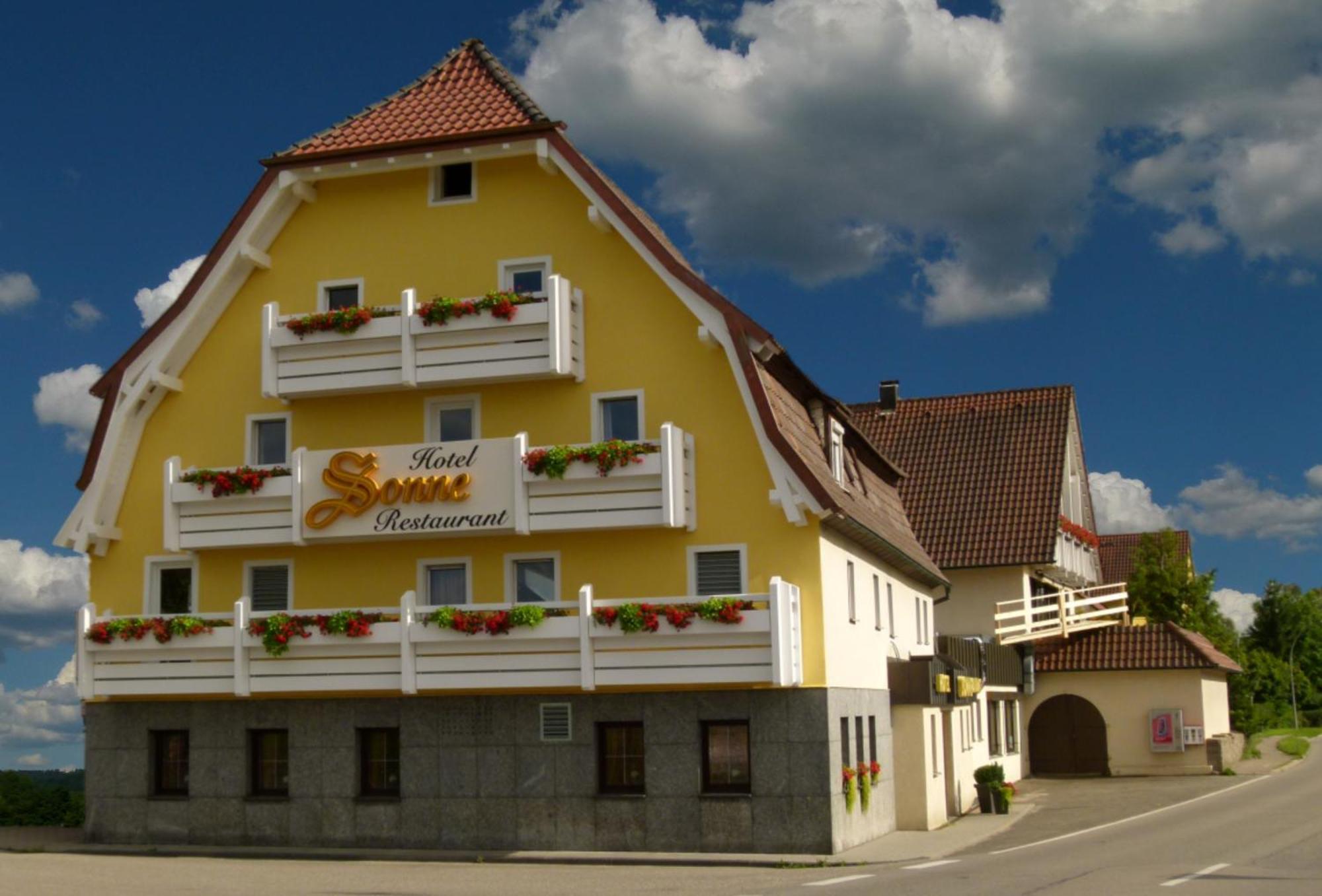 Hotel Sonne Garni Rudersberg Exteriör bild